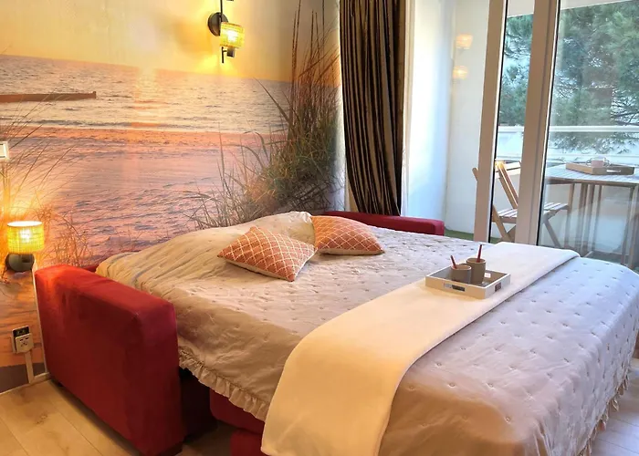 Le Trianon By Interhome アルカション